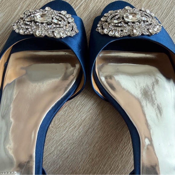 Badgley Mischka Blue Satin D’Orsay Peep Toe Crystal Heels Size 7 - Picture 4 of 14